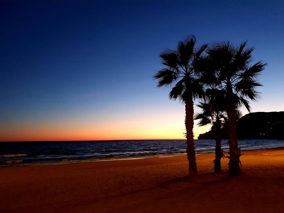 By The Beach Calp Exterior foto