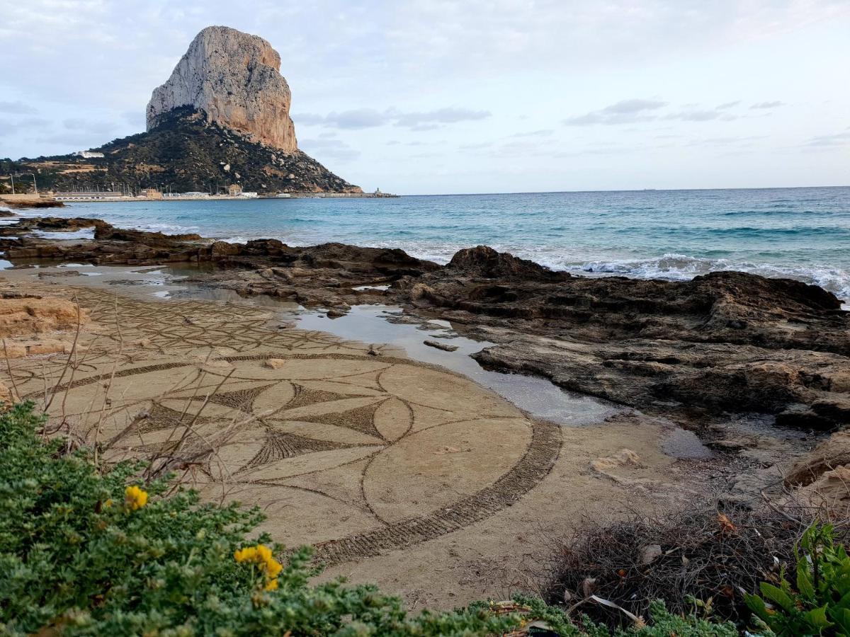 By The Beach Calp Exterior foto
