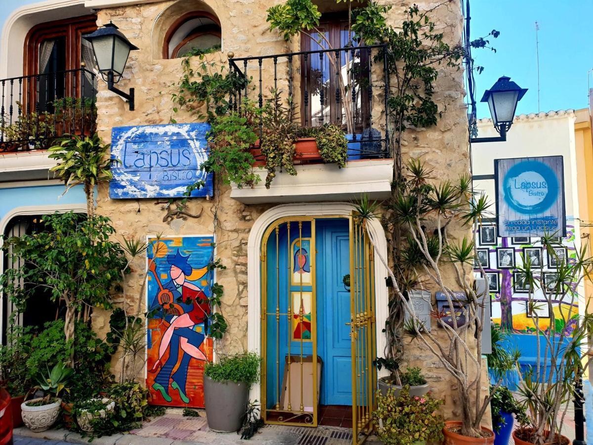 By The Beach Calp Exterior foto