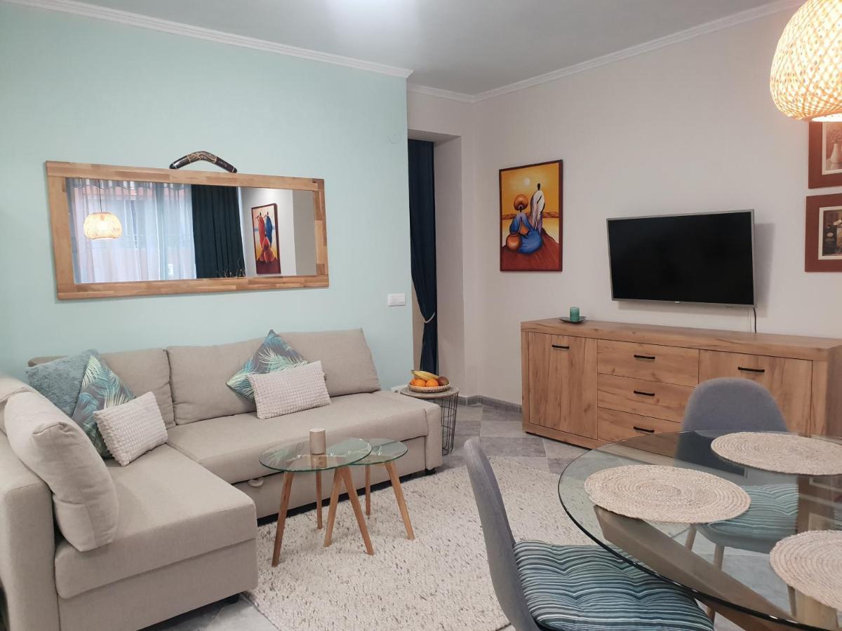 By The Beach Calp Exterior foto
